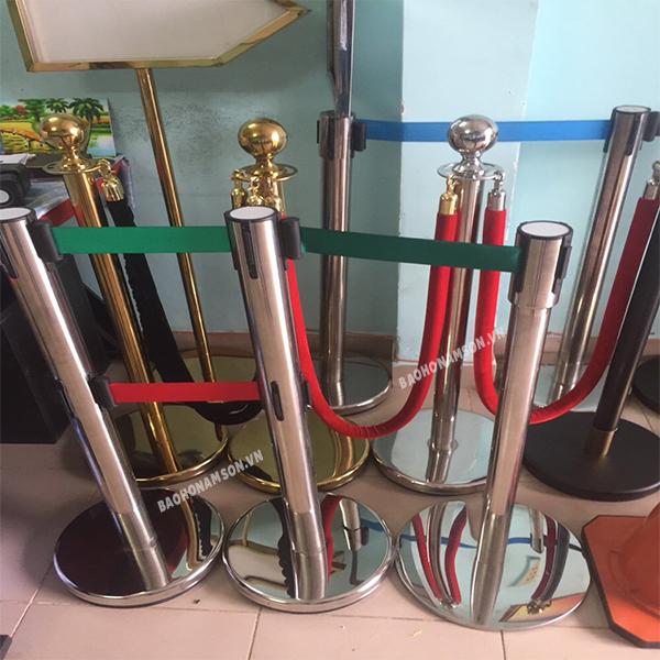 ĐẦU CUỘN DÂY BARRIER INOX DÂY KÉO PHÂN LÀN GẮN TƯỜNG